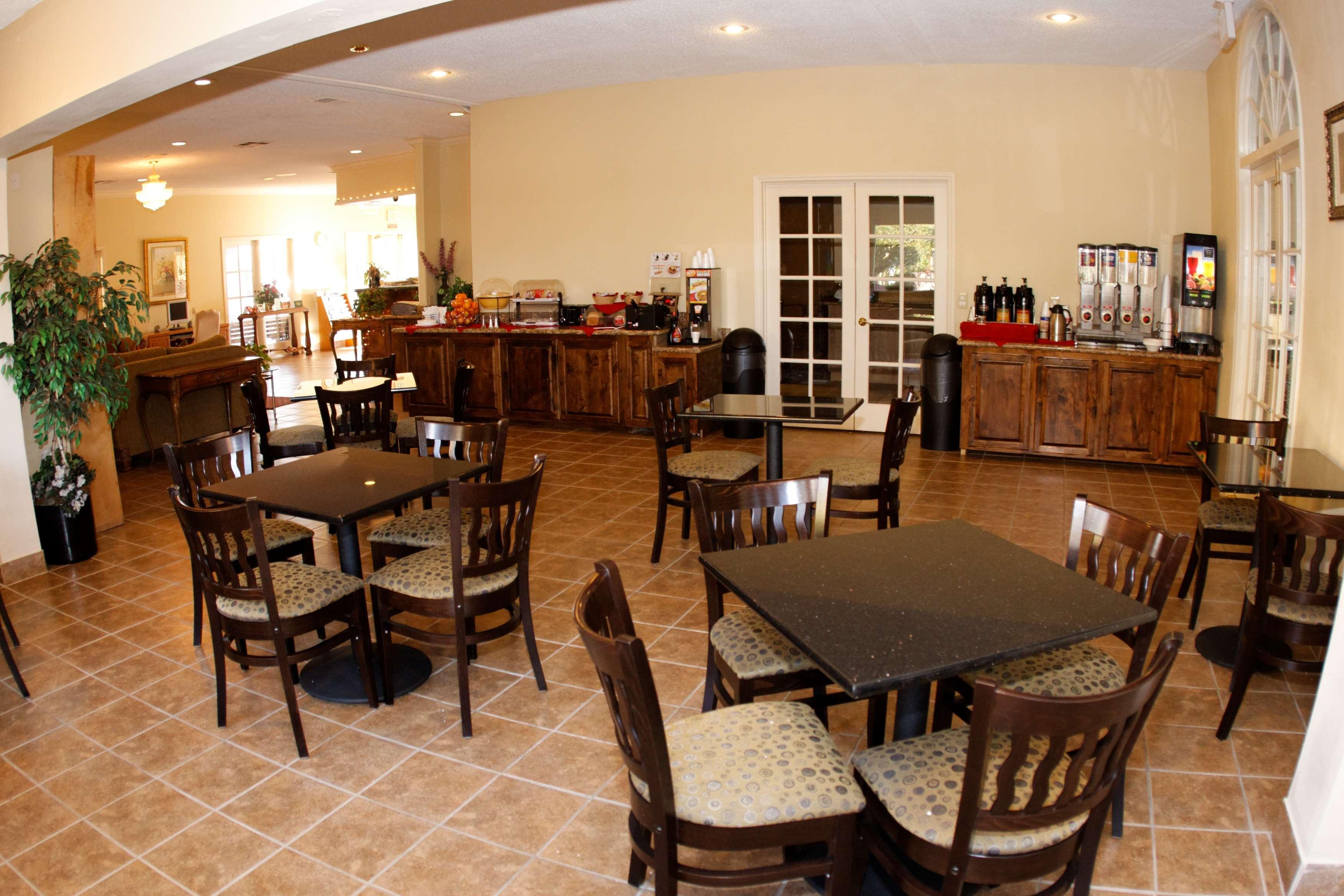Best Western Plus Hill House Bakersfield Facilidades foto