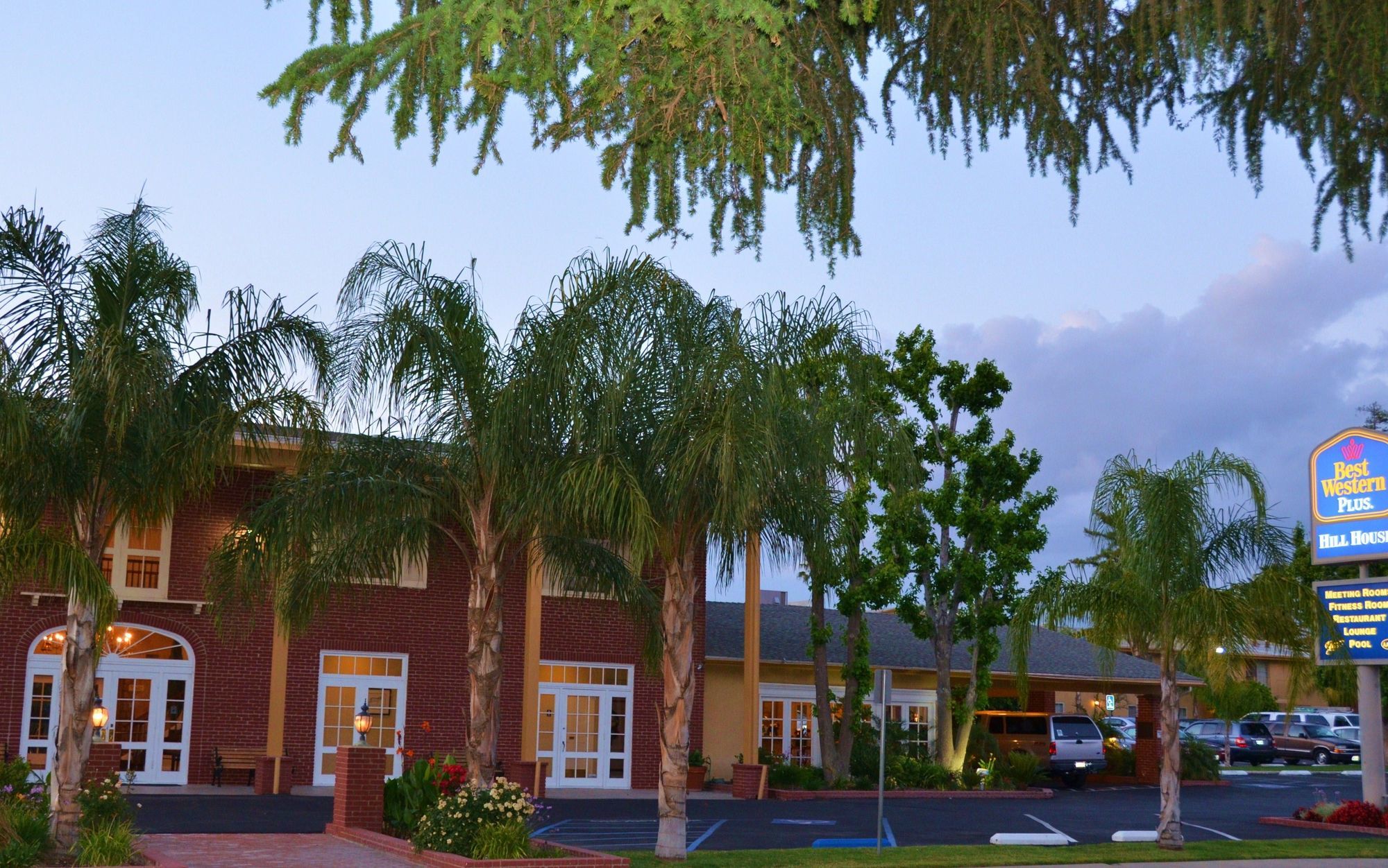 Best Western Plus Hill House Bakersfield Exterior foto